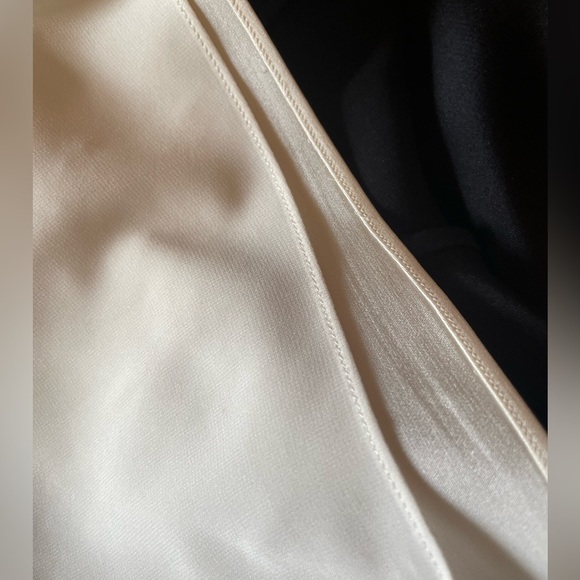 Theory Charlaine halter dress size 2 - Picture 4 of 9